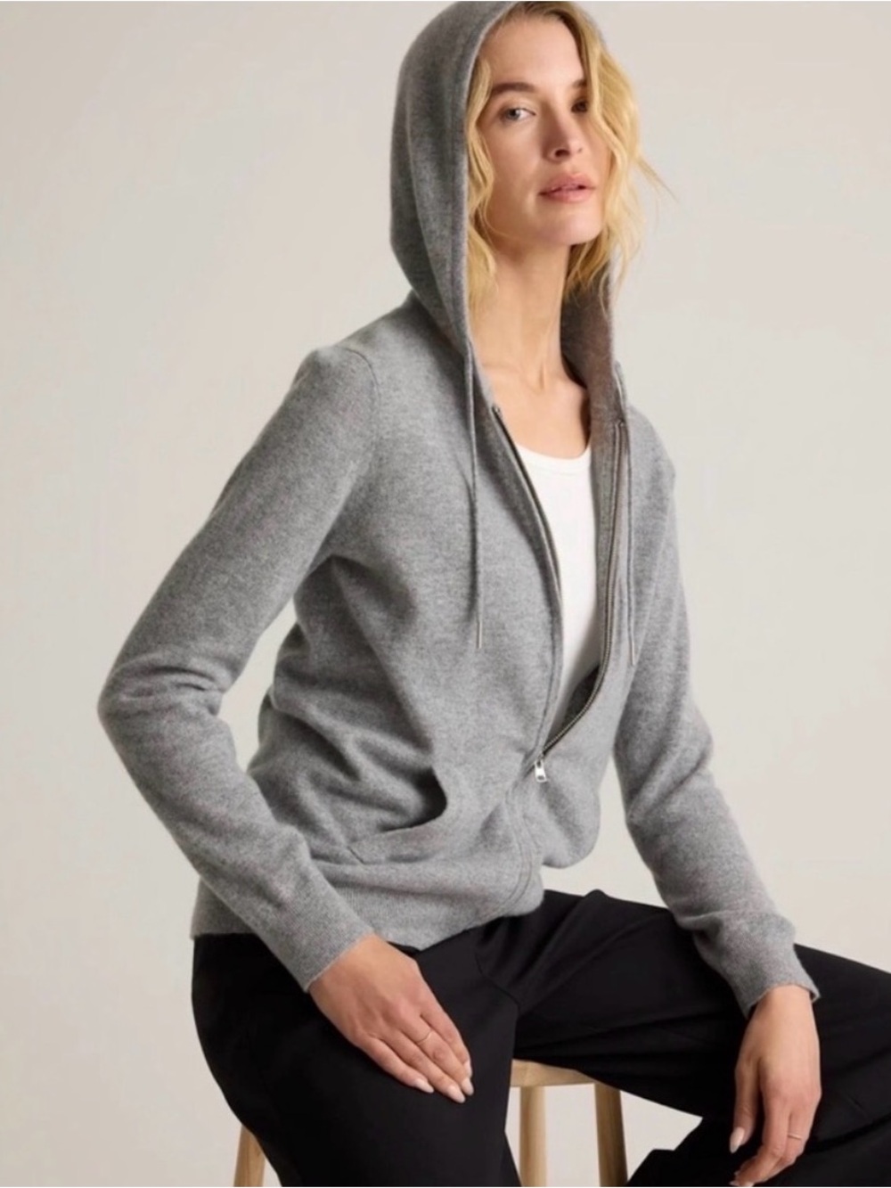 Quince Mongolian Cashmere Full-Zip Hoodie in heather grey in Small